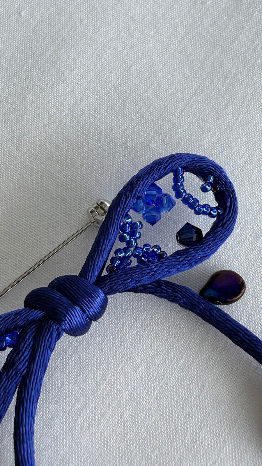 Royal Blue Ribbon Brooch with Beads, Statement Bow Pin for Jacket or Dress, Handmade Japanese Jewelry 【Hayata Royal Blue】