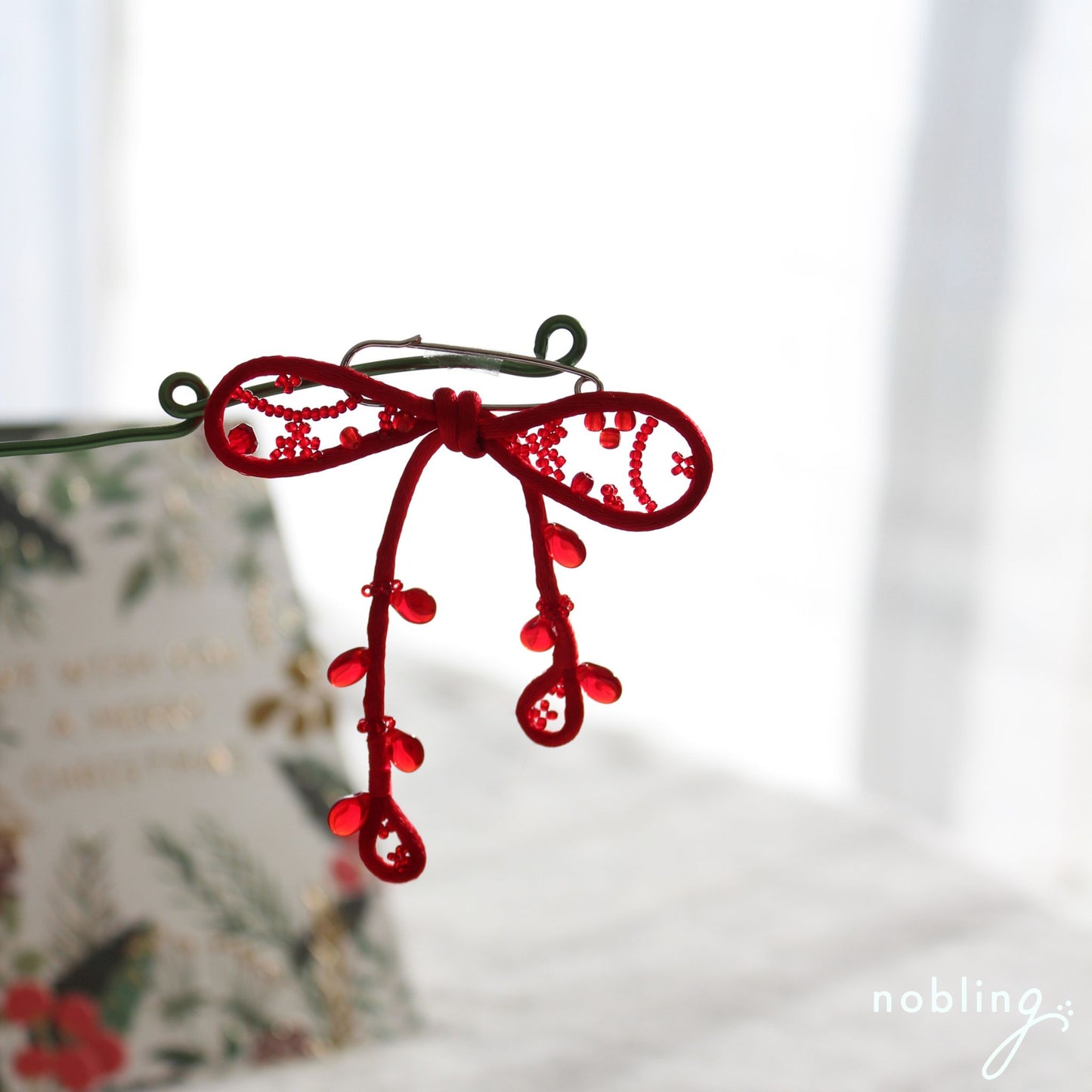 Ribbon brooch 【red】