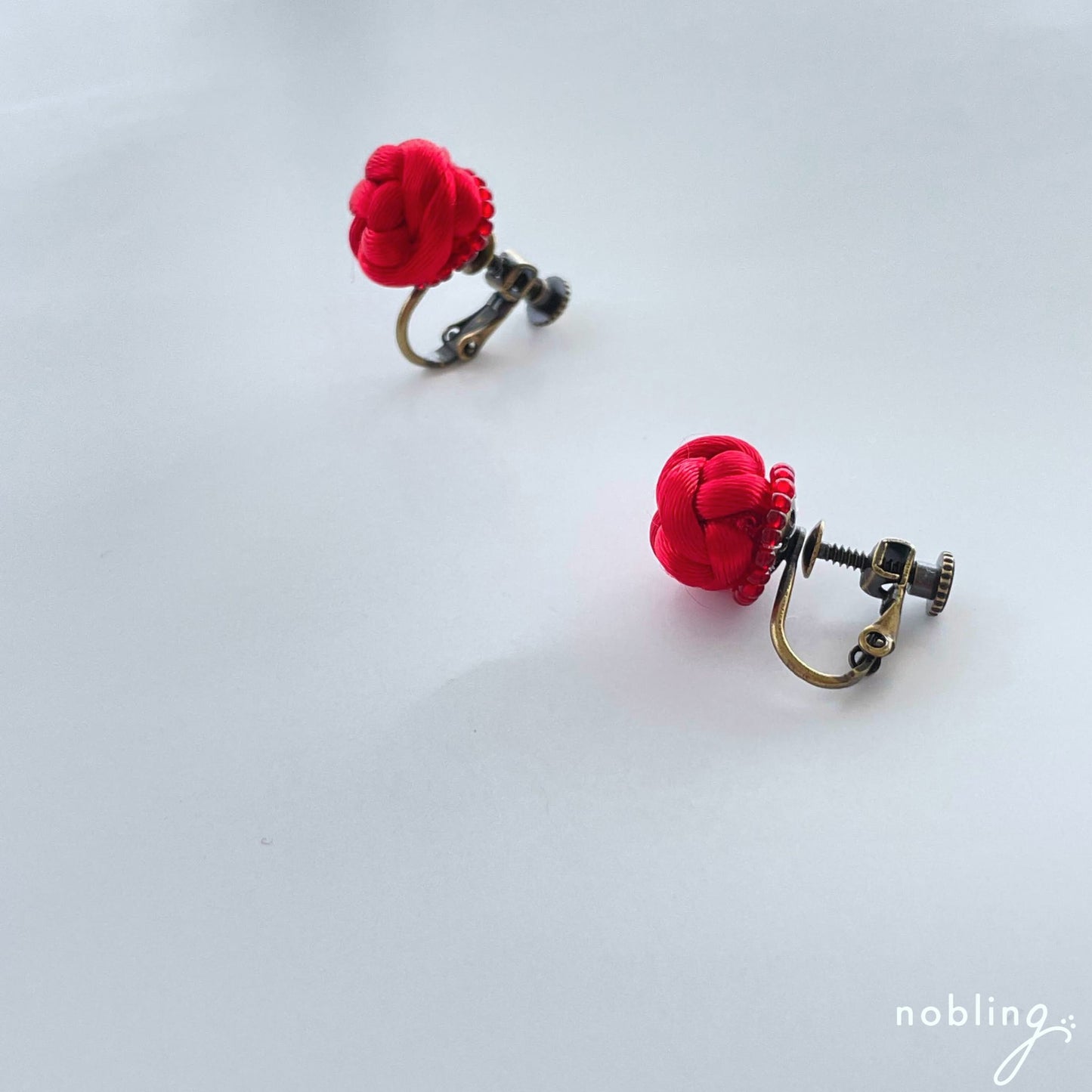 Koron-to earrings 【Red】